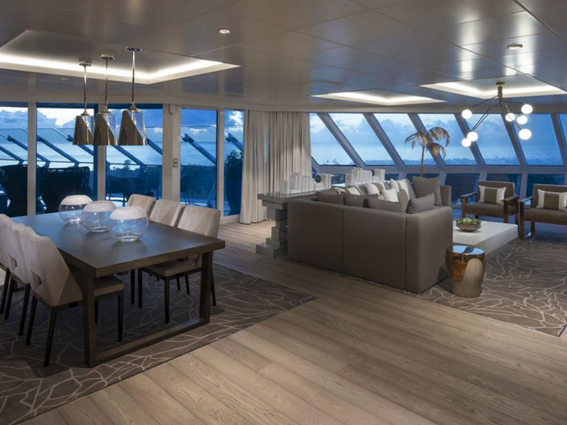 Iconic Suite